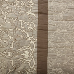   Versailles Jaipur 4 piece Queen size Comforter Set  