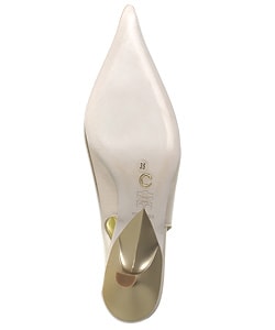 Vera Wang Kitten Heel Slingback