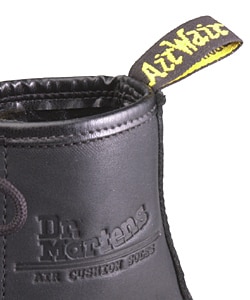 dr martens black harvey