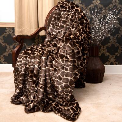 Oversize Faux Giraffe Fur Throw Blanket