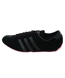 Shop Adidas Okapi Women's Athletic Inspired Shoes - Overstock - 2688752
