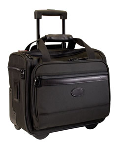 pathfinder carry on luggage