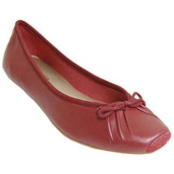 Jessica Simpson Womens Leve Flat Brown