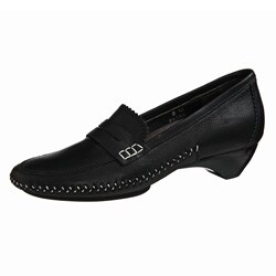 donald pliner womens loafers