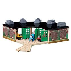 thomas wooden railway roundhouse set 1997