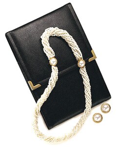 Andre Piasso Pearl Set Clearance, 60 