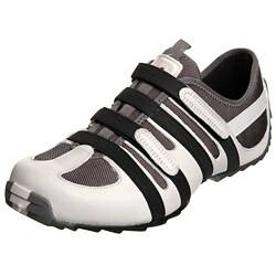 tsubo sneakers
