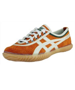 Orange Tug O' War Shoe - Overstock - 851136