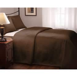 Shop Roxbury Park Quilted King Size Chocolate Coverlet Overstock
