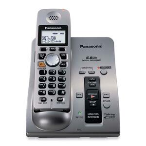 Panasonic  KX-TG6051M  5.8GHZ CORDLSS PHONE SYSTEM  KX-TG6051  WITH 1 KX-TGA600 