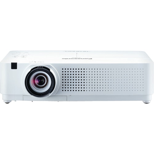 Panasonic PT VW330U LCD Projector   720p   HDTV   1610 Panasonic Home Theater Projectors