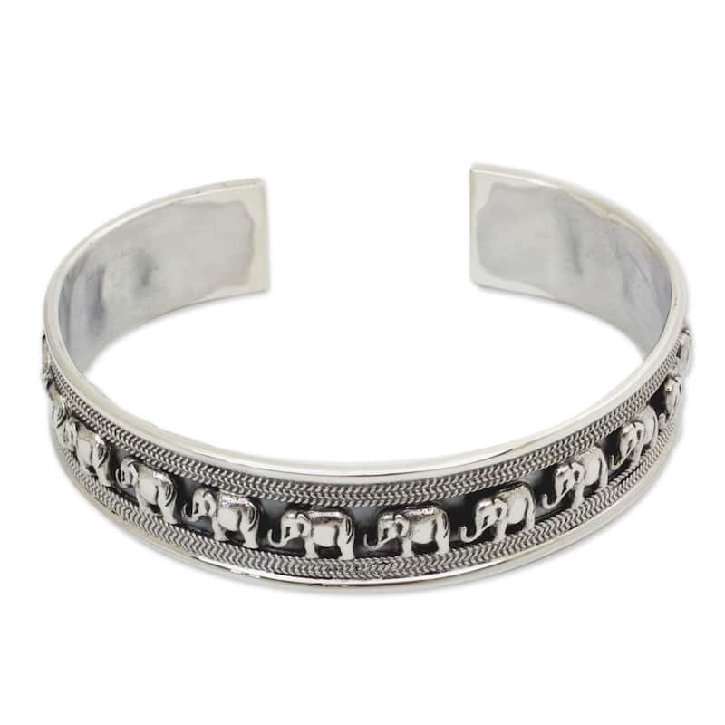 Novica Handmade Elephant Parade Sterling Silver Cuff Bracelet - 7'6" x 9'6"