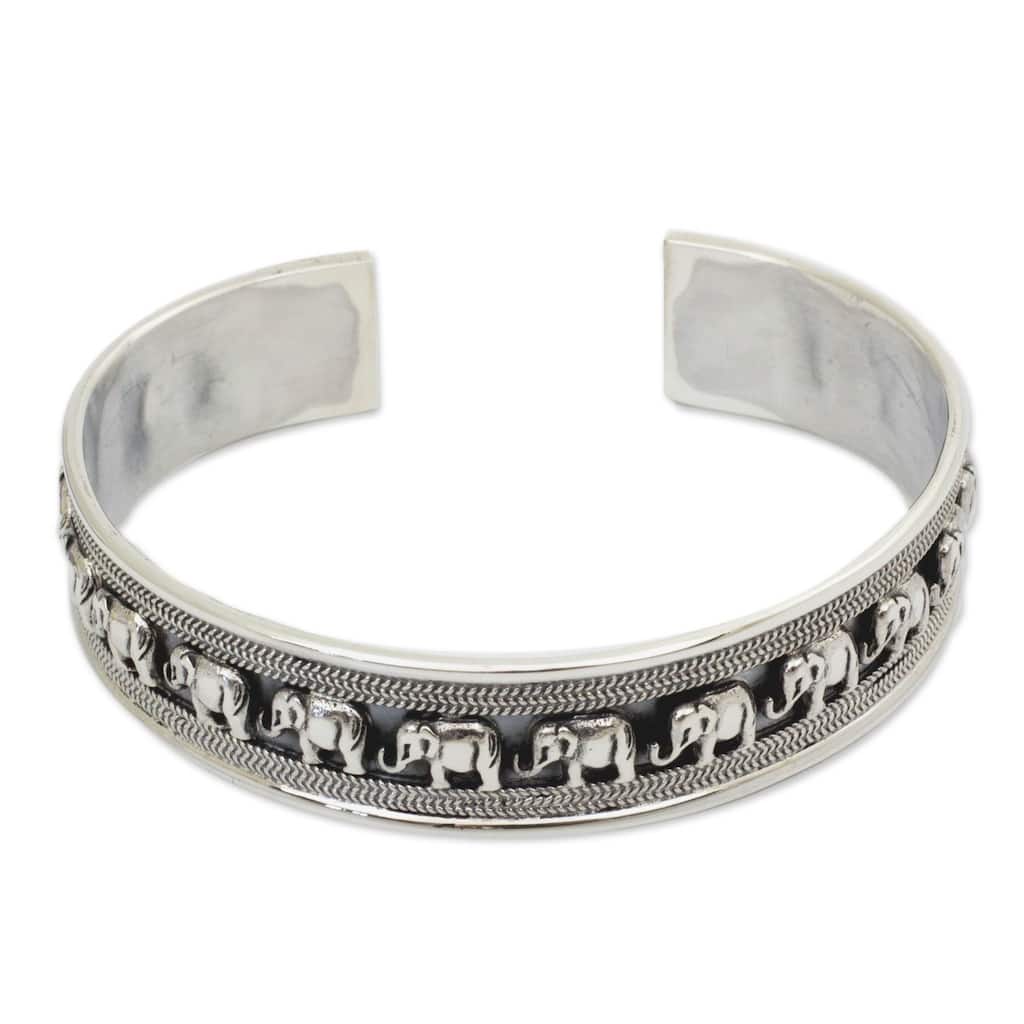 Novica Handmade Elephant Parade Sterling Silver Cuff Bracelet - 7'6" x 9'6"