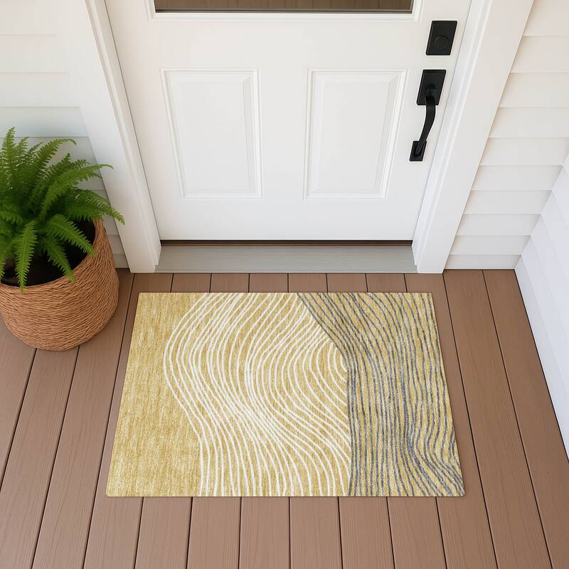 Machine Washable Indoor/ Outdoor Modern Arches Chantille Rug - Gold - 1'8" x 2'6"