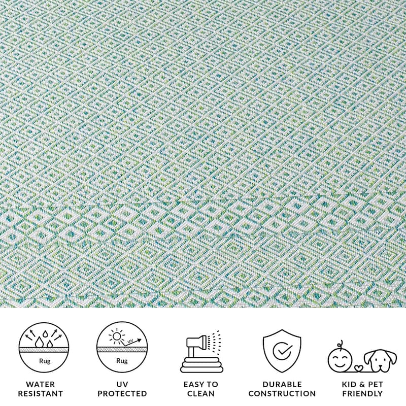 SAFAVIEH Courtyard Leonara Indoor/Outdoor Waterproof Patio Backyard Rug