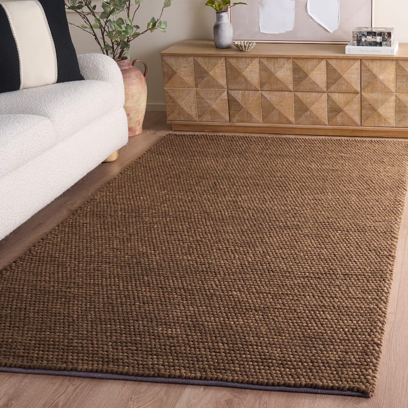 SAFAVIEH Handmade Natura Kinuko Wool Rug