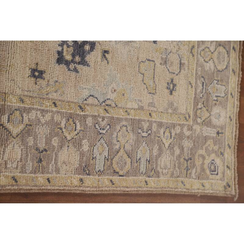 Hand Knotted Oriental 100% Wool Carpet Transitional Geometric Beige & Ivories Oushak Runner Rug - 9' 8'' X 2' 8''