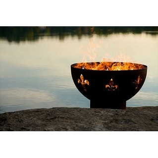 Fleur de Lis Fire Pit