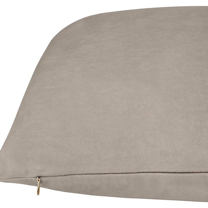 Delara Pack of 1 Velvet Decorative Throw Pillow Cover 20x20 Inches, Cushion Cover, Soft and Breathable Fabric, Hidden Zipper
