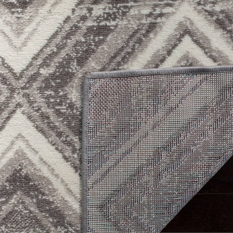 SAFAVIEH Skyler Onie Modern Rug