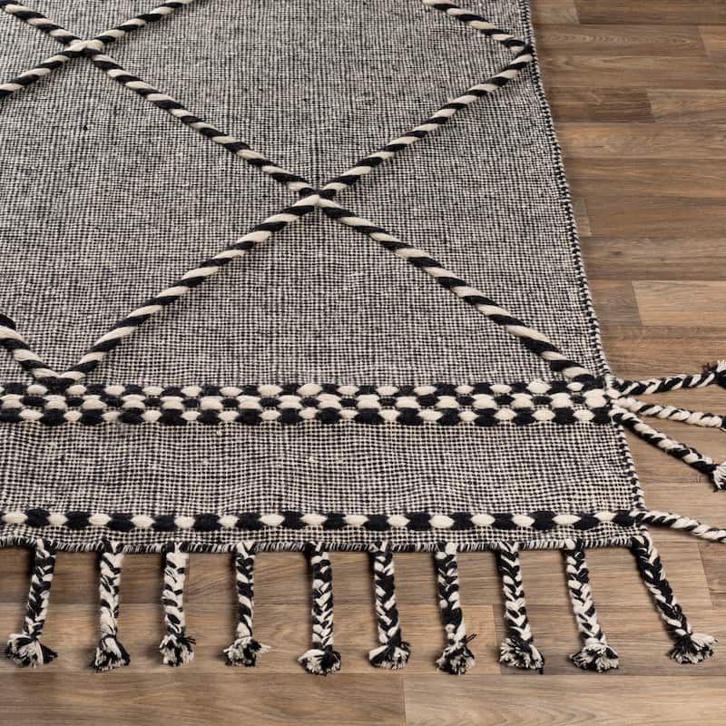 Artistic Weavers Shannen Handmade Wool Scandinavian Tassel Area Rug