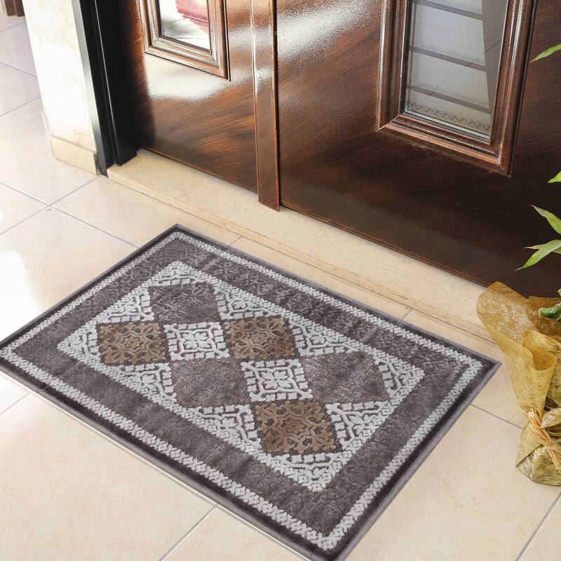 Superior Floral Medallion Sculpted High-Low Pile Polyester Area Rug