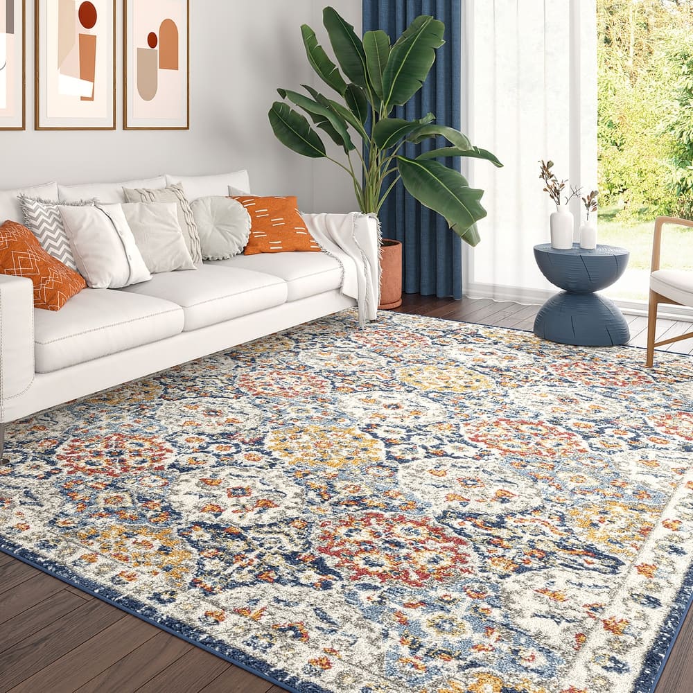 Chesney Bohemian & Eclectic Floral Indoor Area Rug