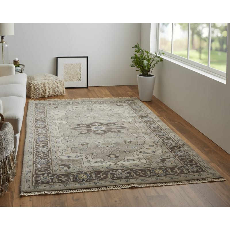 Timaf Floral Stain Resistant Area Rug By HomeRoots - 2' x 3'