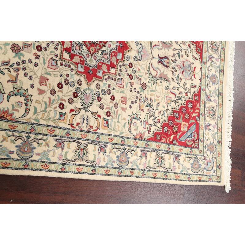 Wool/ Silk Vegetable Dye Tabriz Area Rug Hand-knotted Oriental Carpet - 4'2" x 6'1"