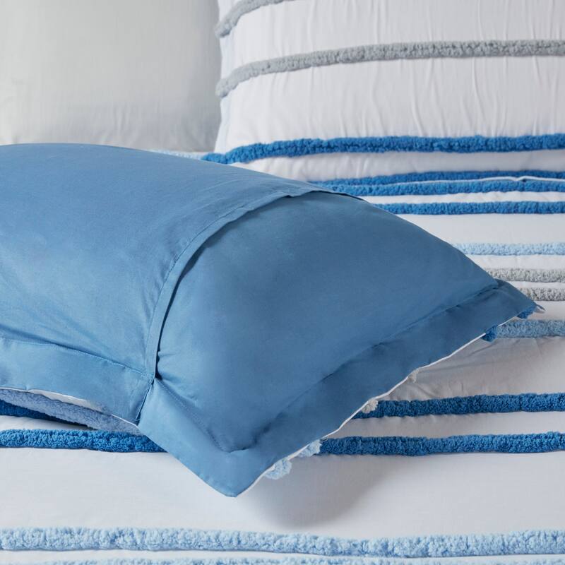 Mackenzie Cotton Duvet Cover Set with Chenille Trim by Intelligent Design Kids