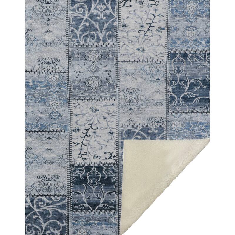 Premium Machine Washable Traditional Patchwork Sherpa Throw Blanket