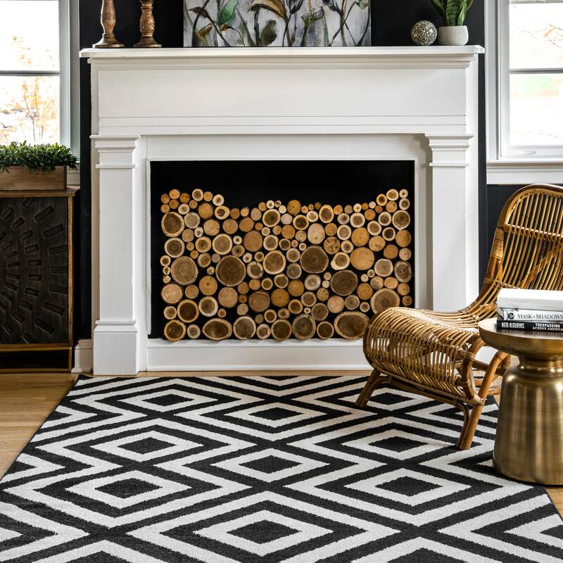 Nuloom Zadie Geometric Area Rug - 3' x 5' - Black - Rectangle