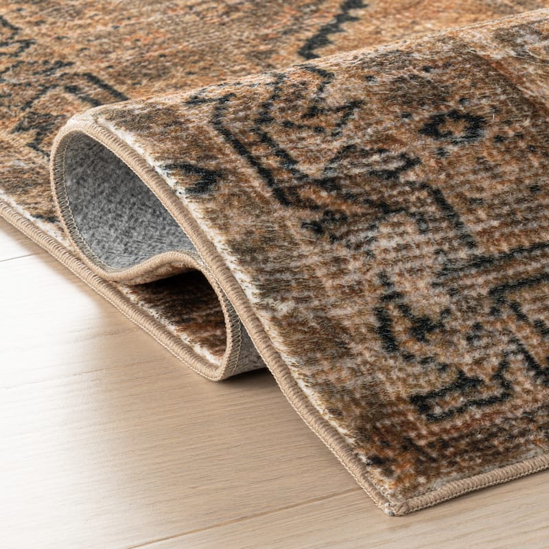 Nuloom Daphine Medallion Washable Area Rug