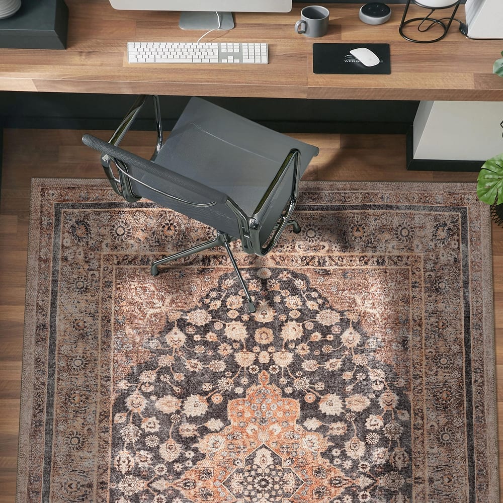 World Rug Gallery Traditional Flat Pile Washable Non-Slip Area Rug