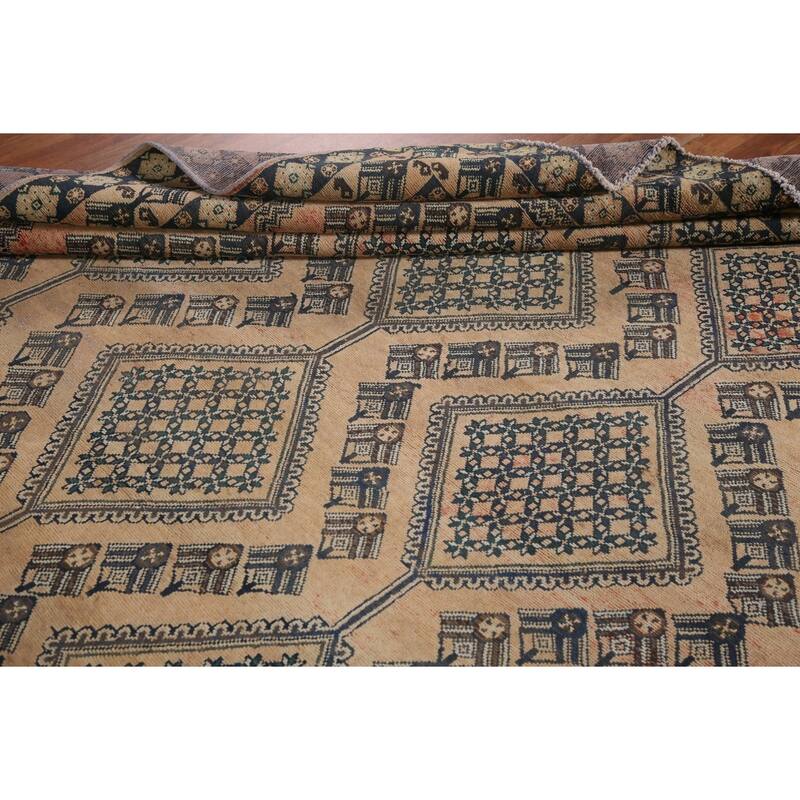 Distressed Bakhtiari Persian Vintage Rug Handmade Wool Carpet - 8'3"x 11'1"