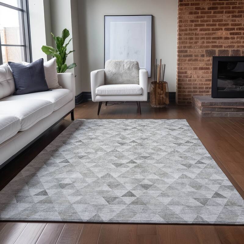 Machine Washable Indoor/ Outdoor Chantille Contemporary Mosaic Rug - Silver - 10' x 14'