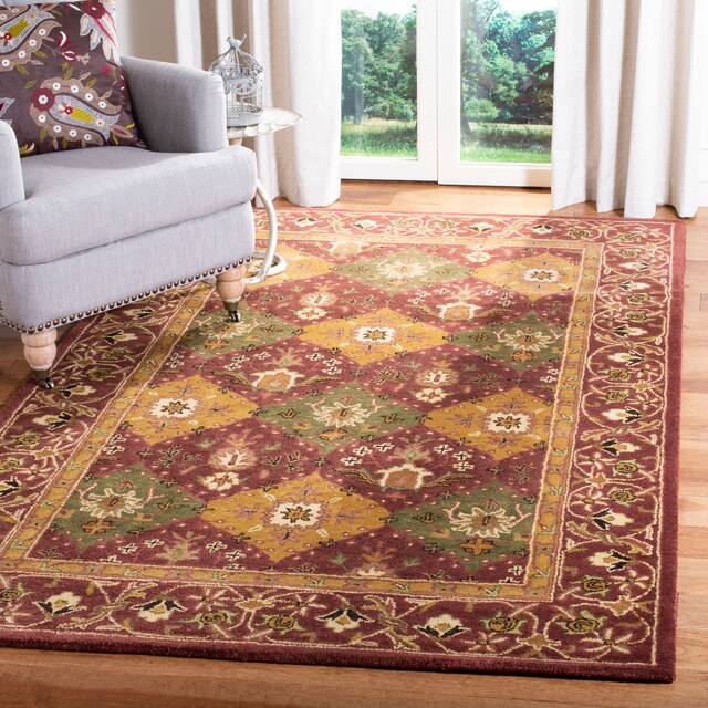 SAFAVIEH Handmade Antiquity Philomena Traditional Oriental Wool Rug - 4' x 6' - Wine