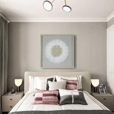 HUJI Feather & Shell Wreath Shadow Box Wall Decor