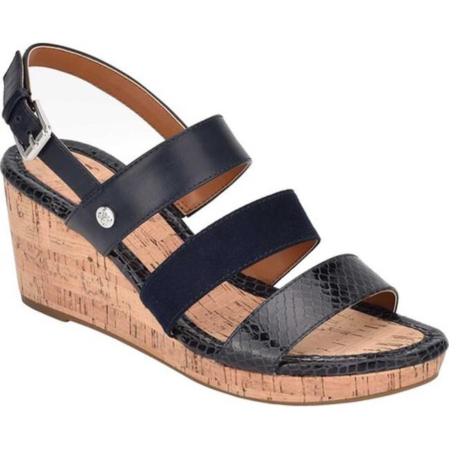 bandolino black wedges