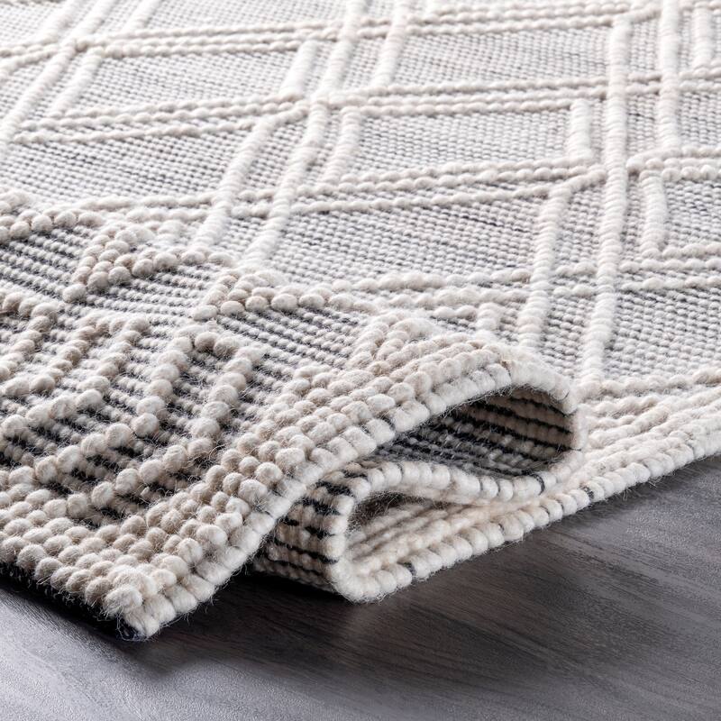 Nuloom Natti Contemporary Trellis Area Rug
