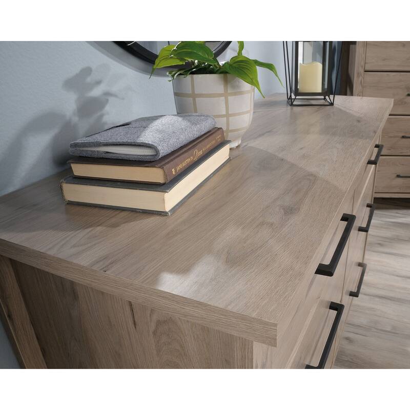 Summit Station Dresser