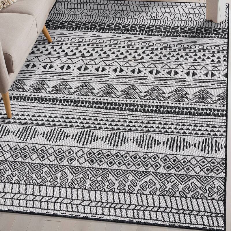 World Rug Gallery Contemporary Geometric Bohemian Textured Flat Weave Indoor/Outdoor Area Rug
