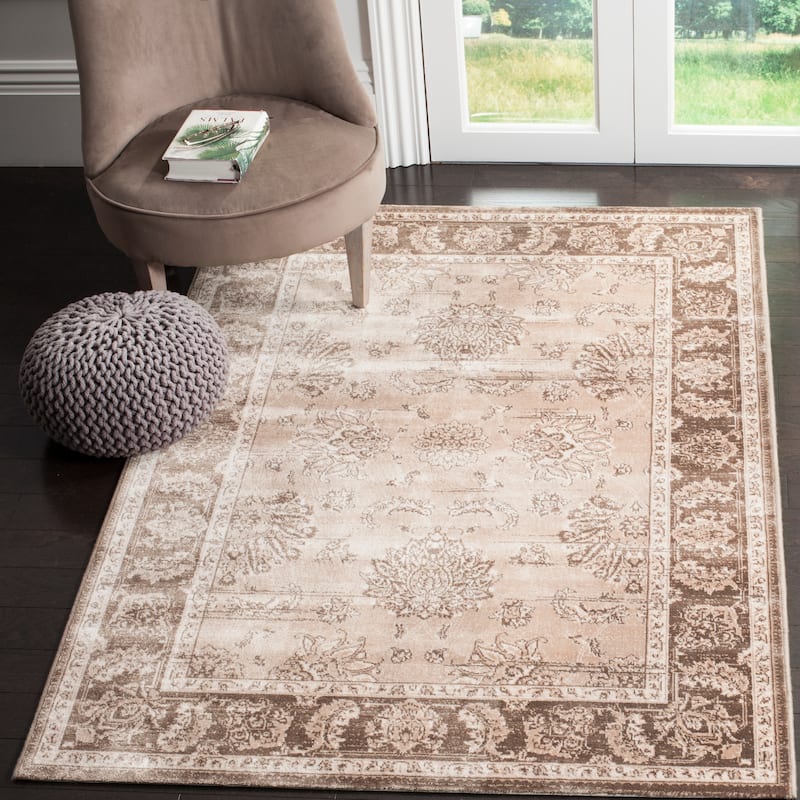 SAFAVIEH Vintage Distressed Boho Lona Oriental Rug - 4' x 5'7" - Beige/Light Brown