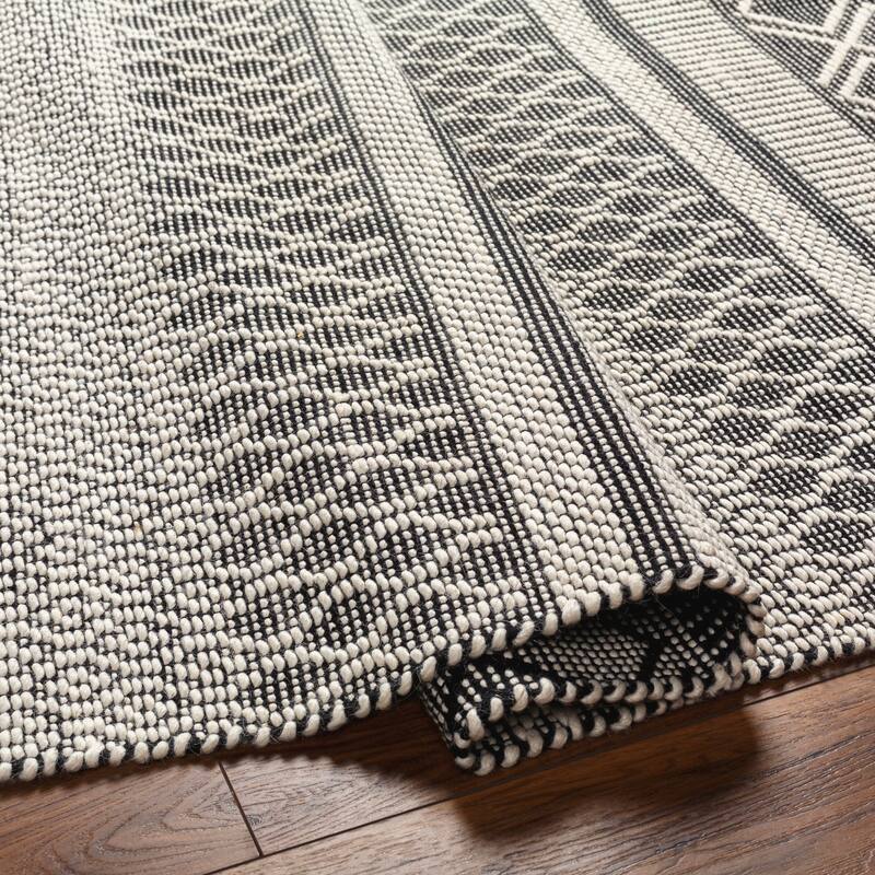 Eryn Handmade Boho Wool Blend Area Rug