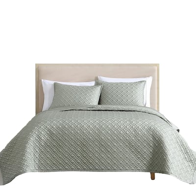 Keo 3pc Queen Coverlet Set, Reversible, Shams, Sage Gray Silky Fabric