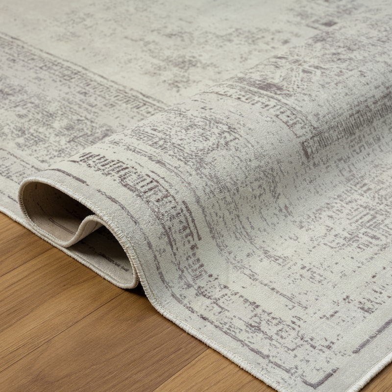 Sevita Gray Classic Traditional Machine Washable Indoor Area Rug