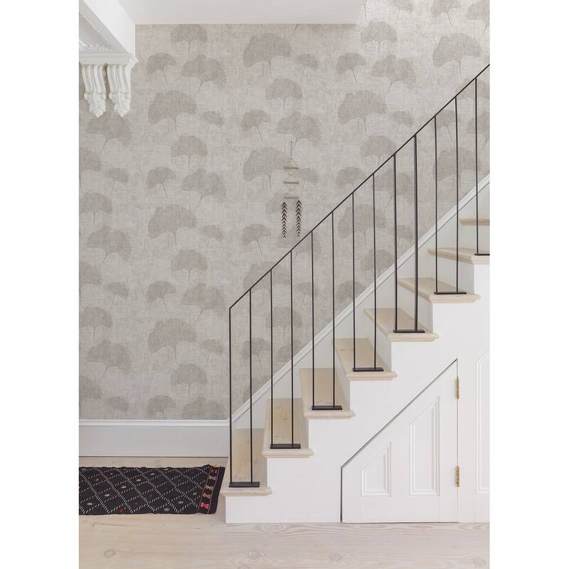 Advantage Fairlane Silver Floral Wallpaper - 20.9in x 396in x 0.025in - 20.9in x 396in x 0.025in