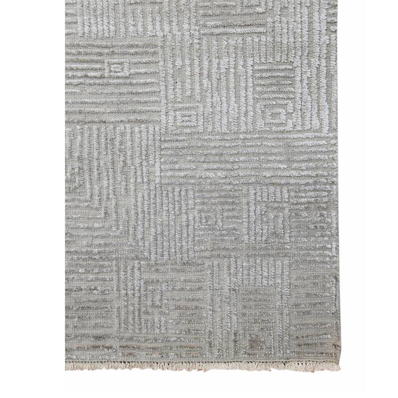 Quartz Desoto Modern & Contemporary Geometric Hand-Knotted Area Rug