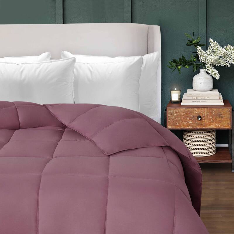 Superior Oversized All Season Down Alternative Reversible Comforter
