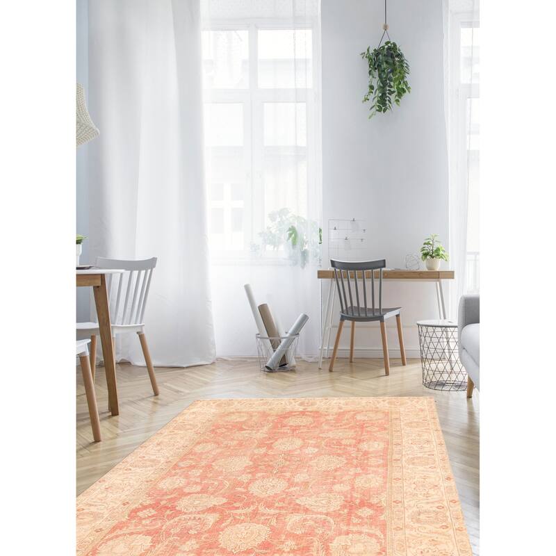 ECARPETGALLERY Hand-knotted Antalya Vintage Light Red Wool Rug - 7'4 x 10'7